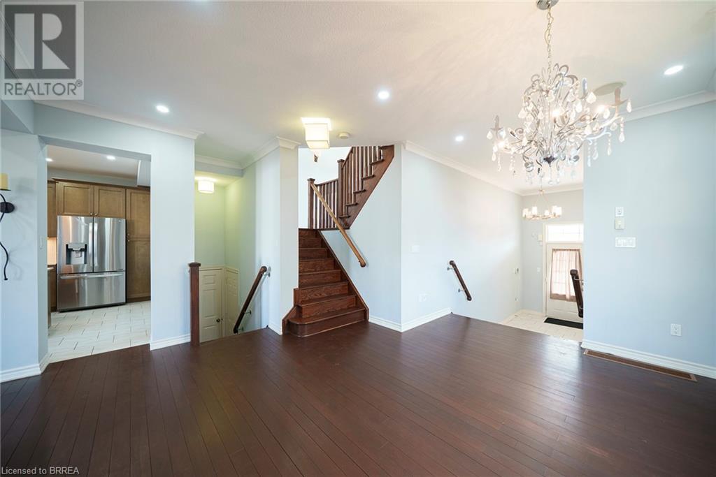 306 Blackburn Drive, Brantford, Ontario  N3T 0G1 - Photo 7 - 40736221