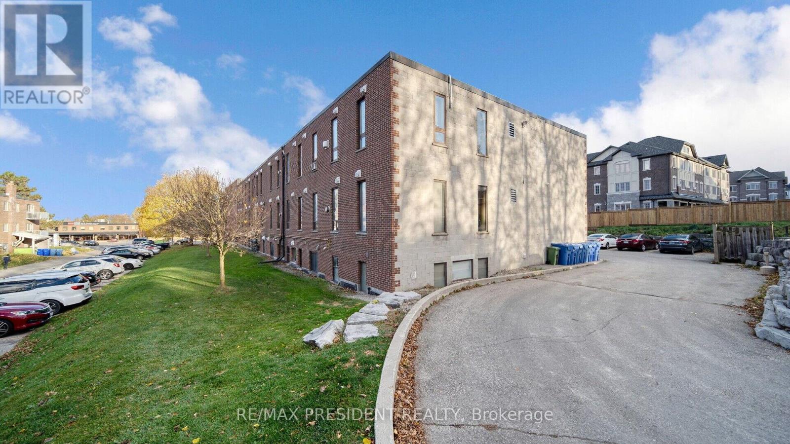 301 - 70 First Street, Orangeville, Ontario  L9W 2E5 - Photo 32 - W12186565