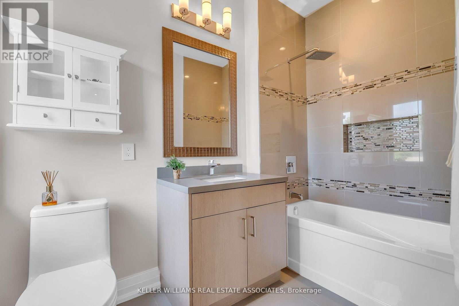 410 Atwater Avenue, Mississauga (Mineola), Ontario  L5G 2A3 - Photo 26 - W12192213