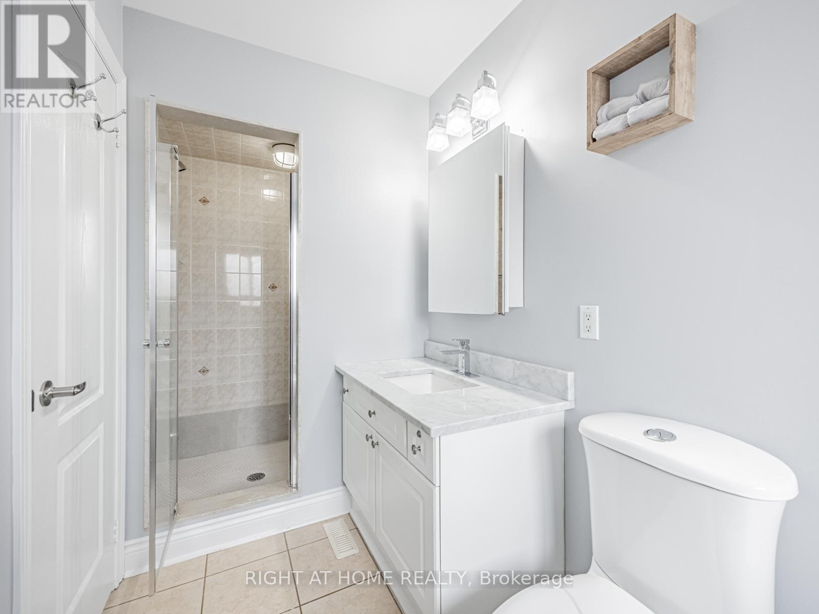 54 Roadmaster Lane, Brampton (Fletcher's Meadow), Ontario  L7A 3A7 - Photo 27 - W12192318
