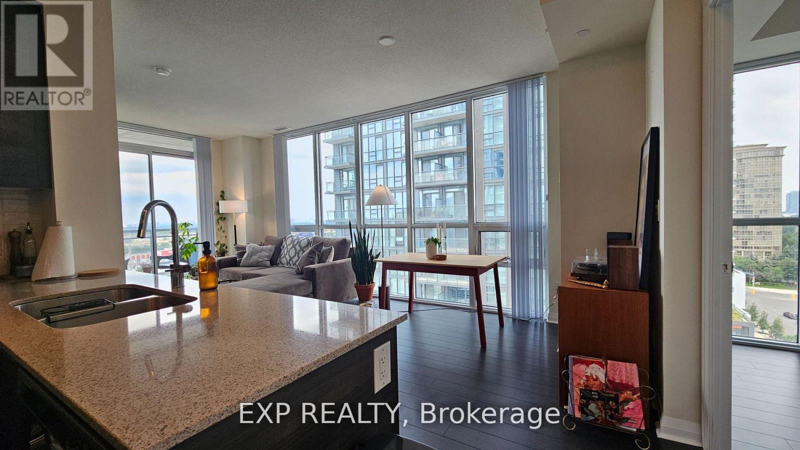 1019 - 5033 Four Springs Avenue, Mississauga, Ontario  L5R 0G6 - Photo 10 - W12192388