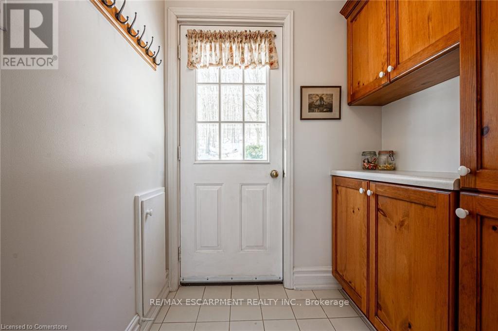 5086 Walkers Line, Burlington, Ontario  L7M 0R1 - Photo 22 - W12192405
