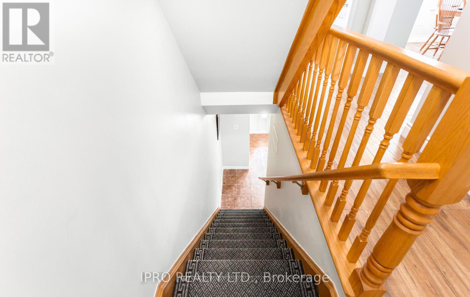 1183 Barnard Drive, Milton, Ontario  L9T 6R5 - Photo 6 - W12192429