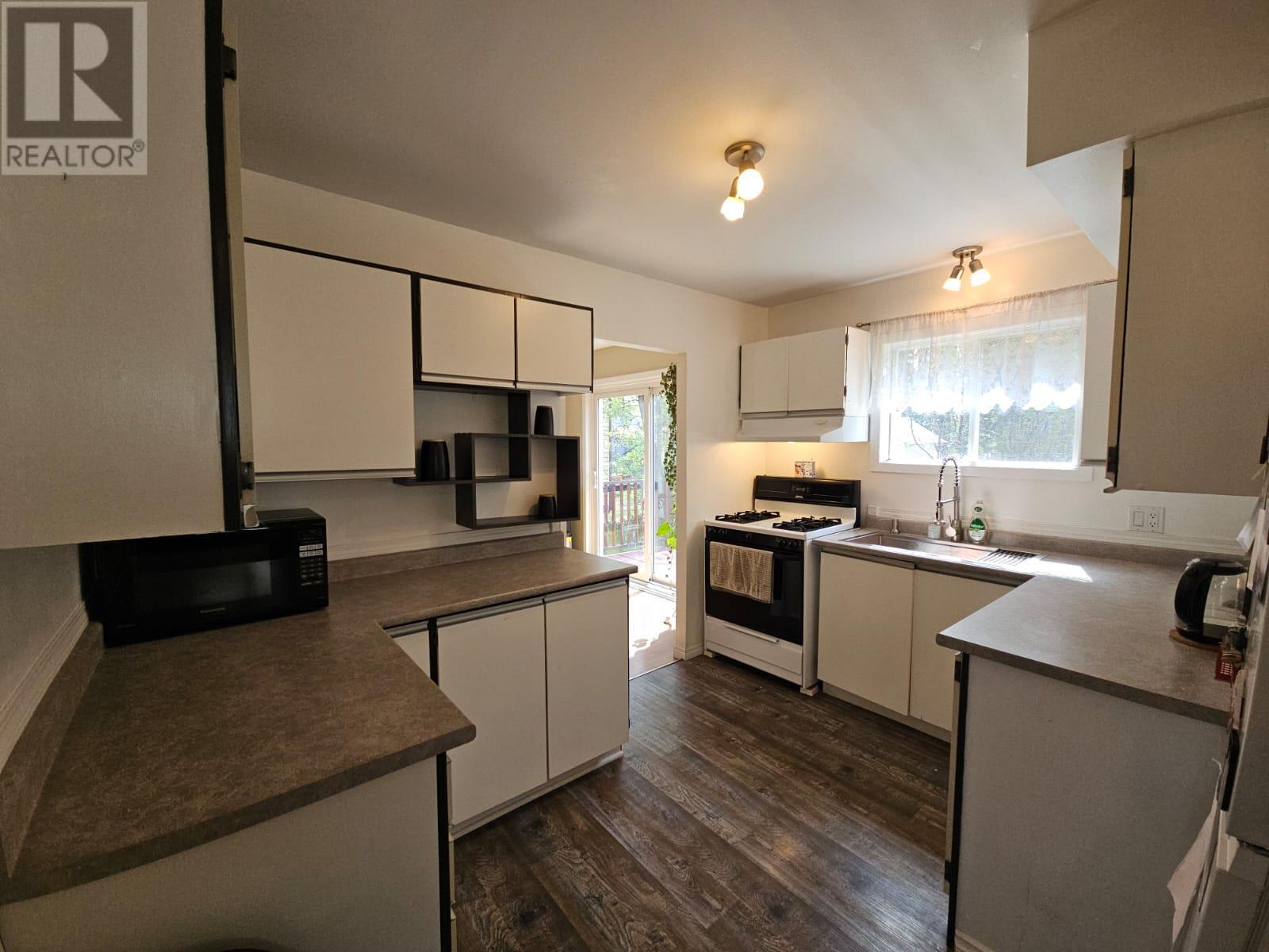 167 Ash Cres, Tumbler Ridge, BC V0C2W0