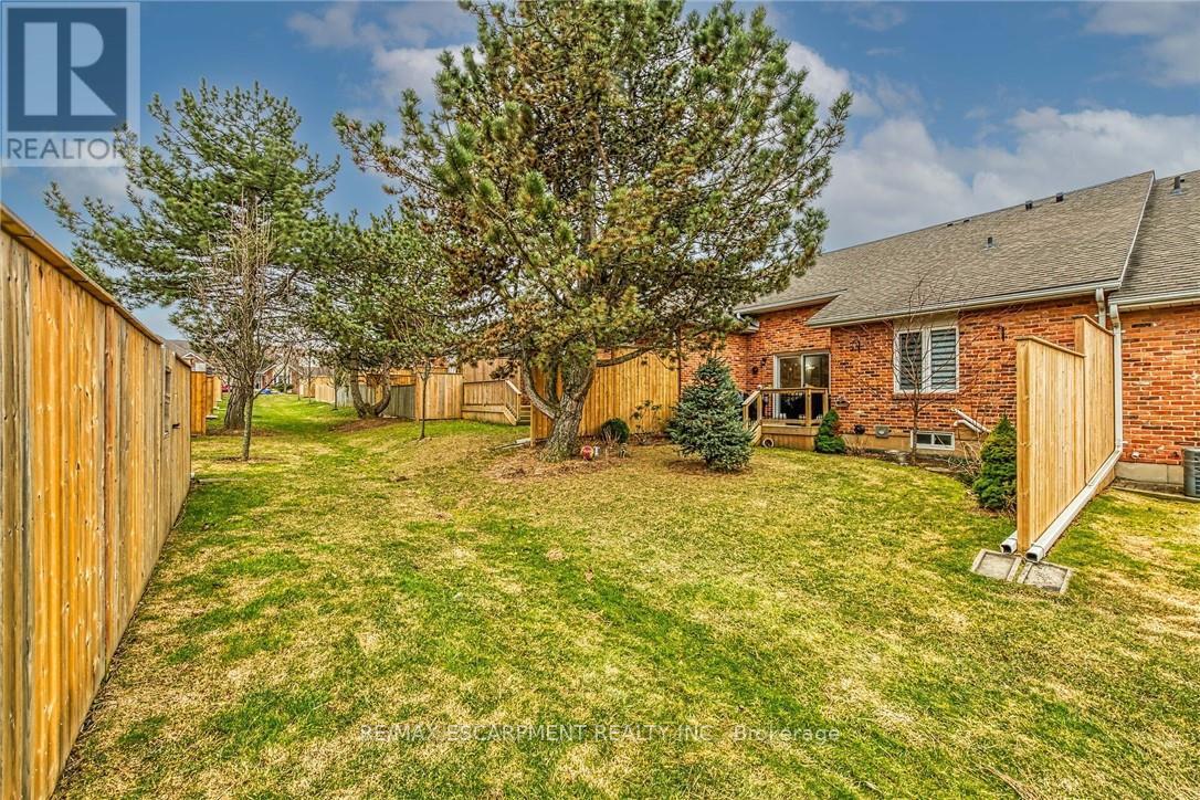 31 - 810 Golf Links Road, Hamilton, Ontario  L9K 1J7 - Photo 49 - X12192220