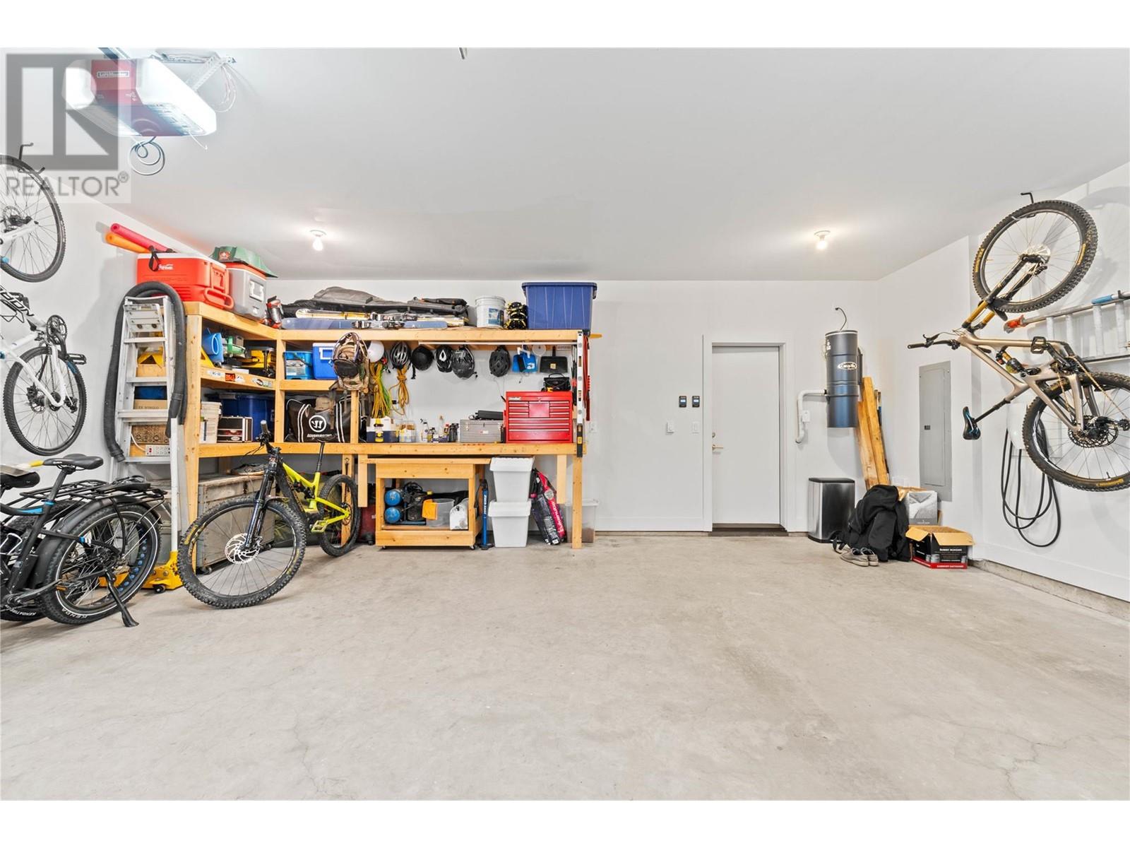 1526 Marble Ledge Drive, Lake Country, BC V4V2T4