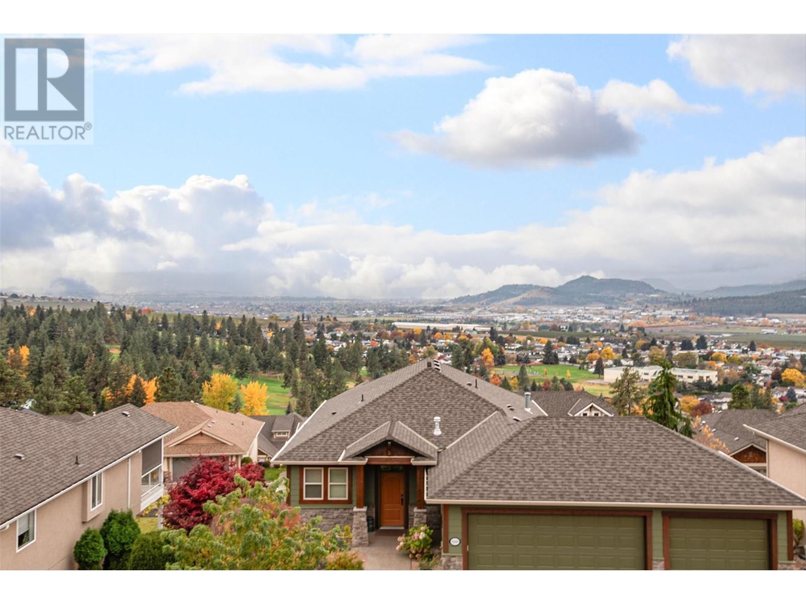 Property at 5205 Sandhills Drive image 3