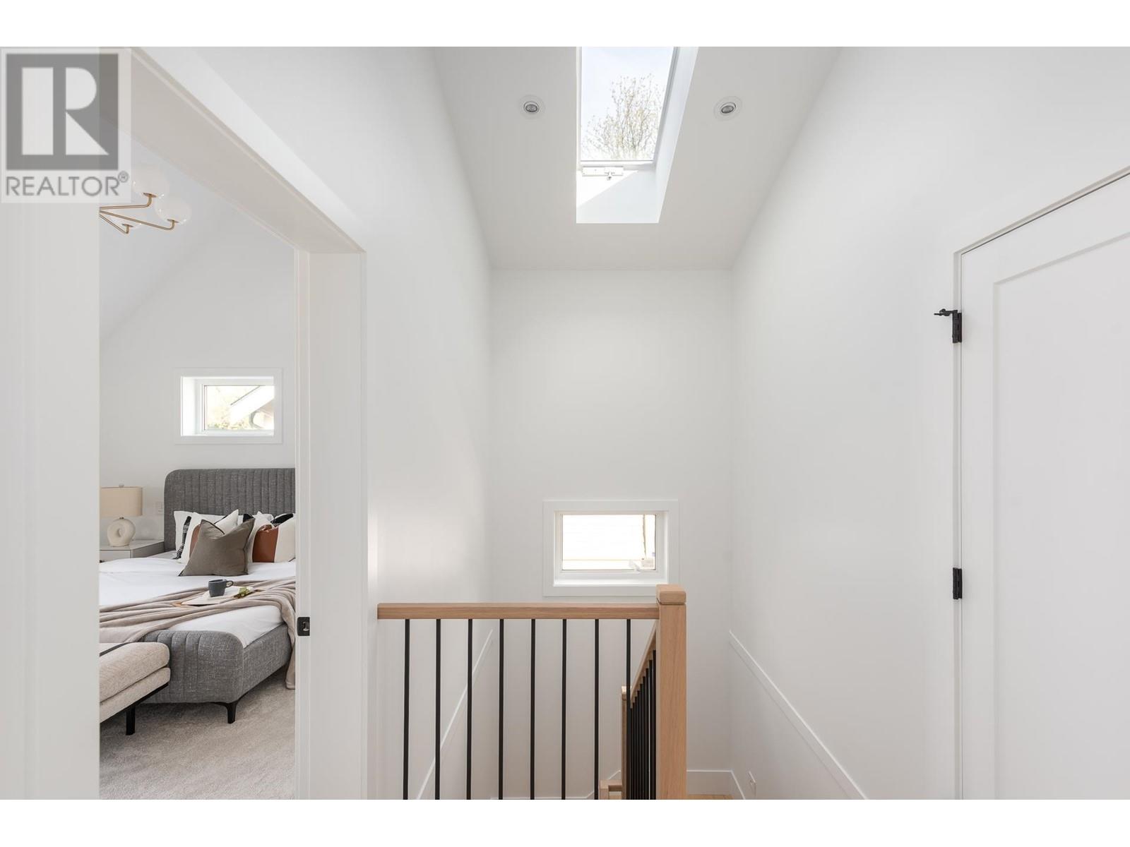 1071 E 22nd Avenue, Vancouver, British Columbia  V5V 1W2 - Photo 12 - R3010501