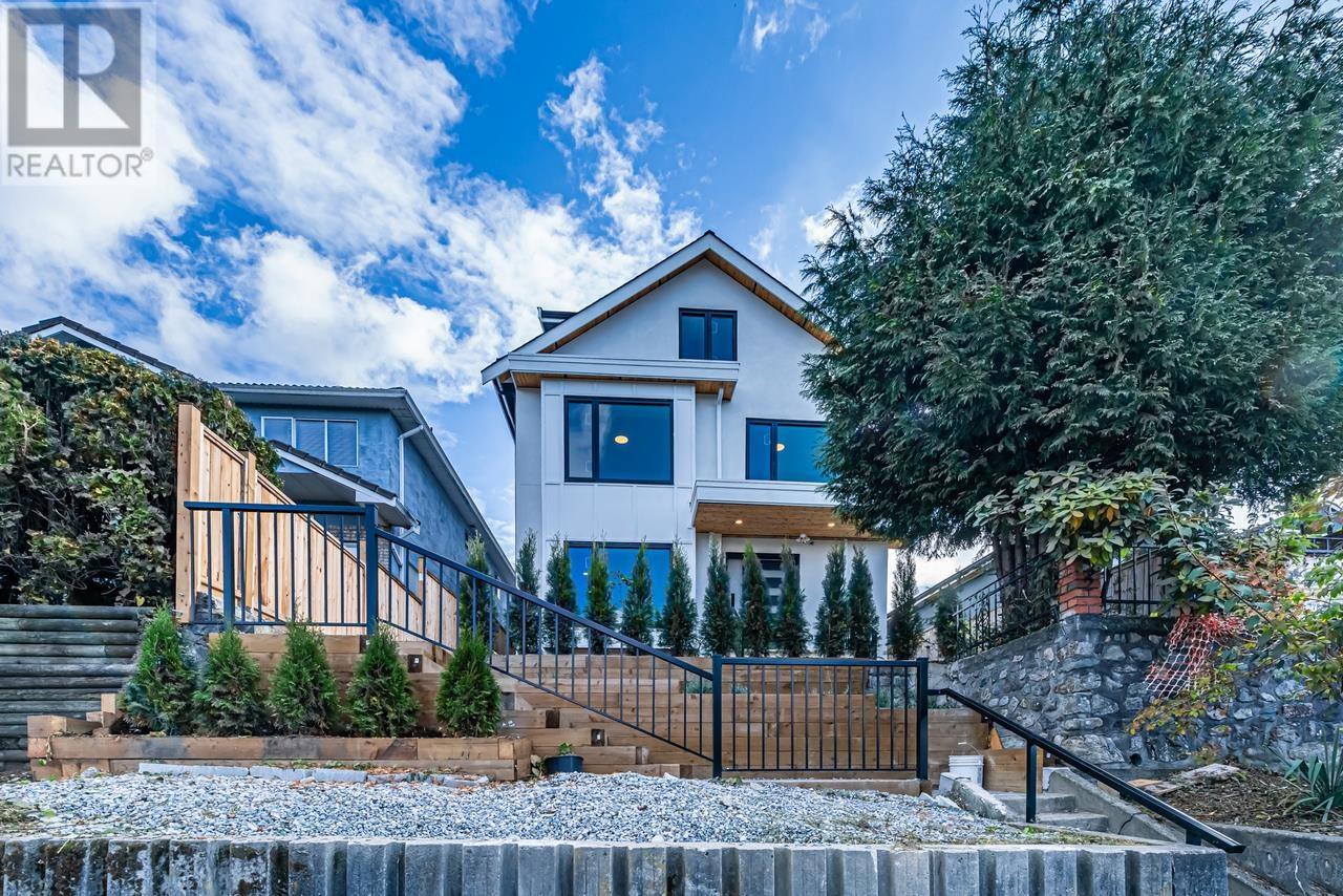 Property at 1 2232 RENFREW STREET image 2