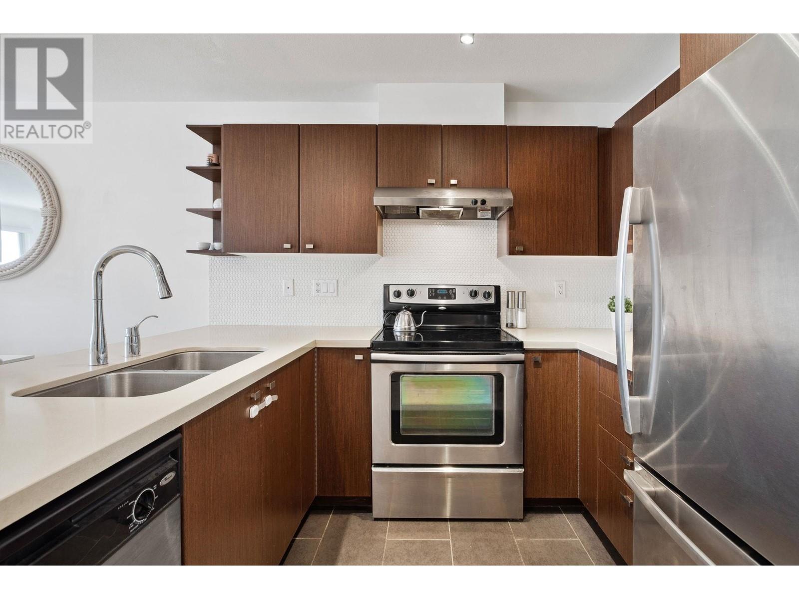 312 738 E 29th Avenue, Vancouver, British Columbia  V5V 0B6 - Photo 3 - R3010519