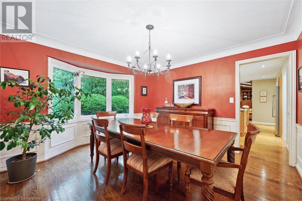 1932 Four Seasons Drive, Burlington, Ontario  L7P 2Y1 - Photo 10 - 40722880