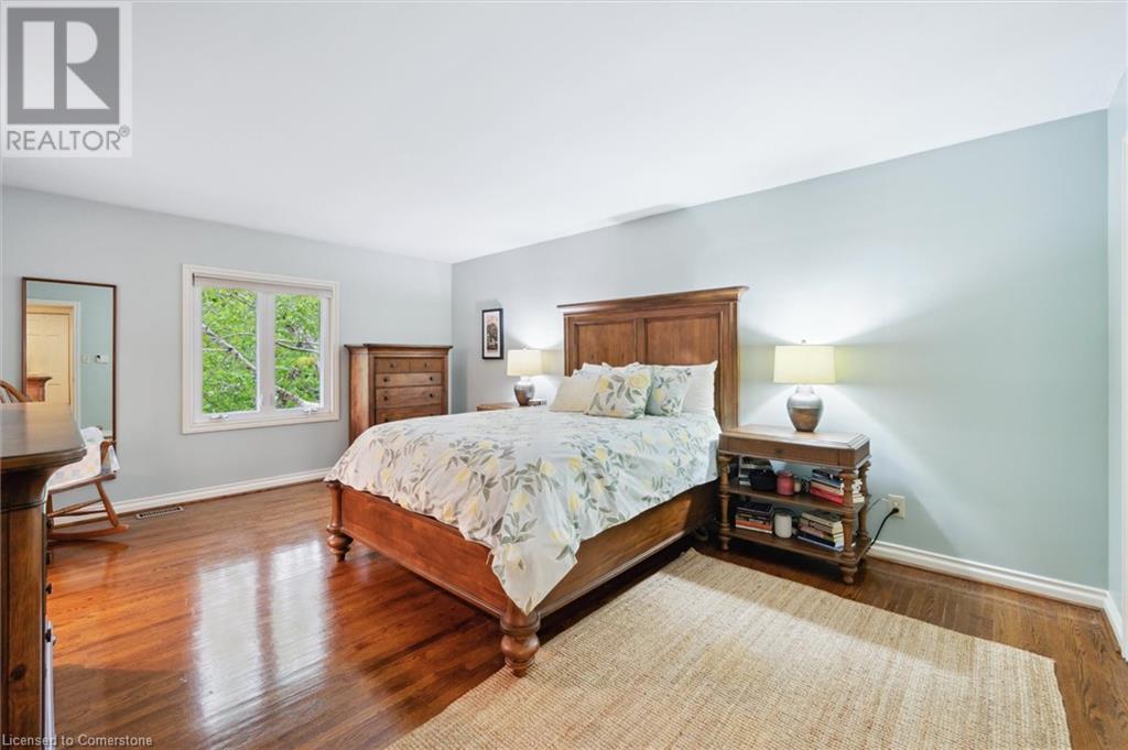 1932 Four Seasons Drive, Burlington, Ontario  L7P 2Y1 - Photo 20 - 40722880