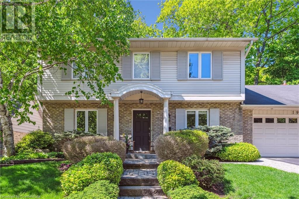 1932 Four Seasons Drive, Burlington, Ontario  L7P 2Y1 - Photo 2 - 40722880