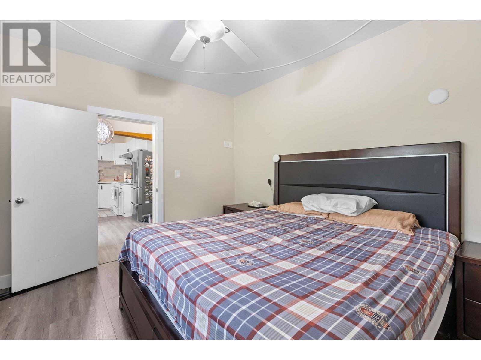 2013 Marine Way, New Westminster, British Columbia  V3M 2H2 - Photo 14 - R3010489