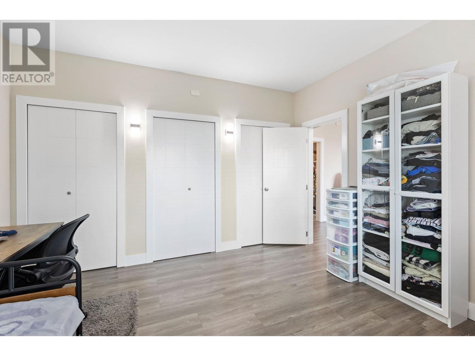 2013 Marine Way, New Westminster, British Columbia  V3M 2H2 - Photo 16 - R3010489