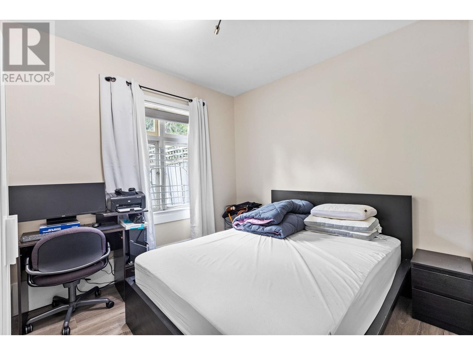 2013 Marine Way, New Westminster, British Columbia  V3M 2H2 - Photo 17 - R3010489