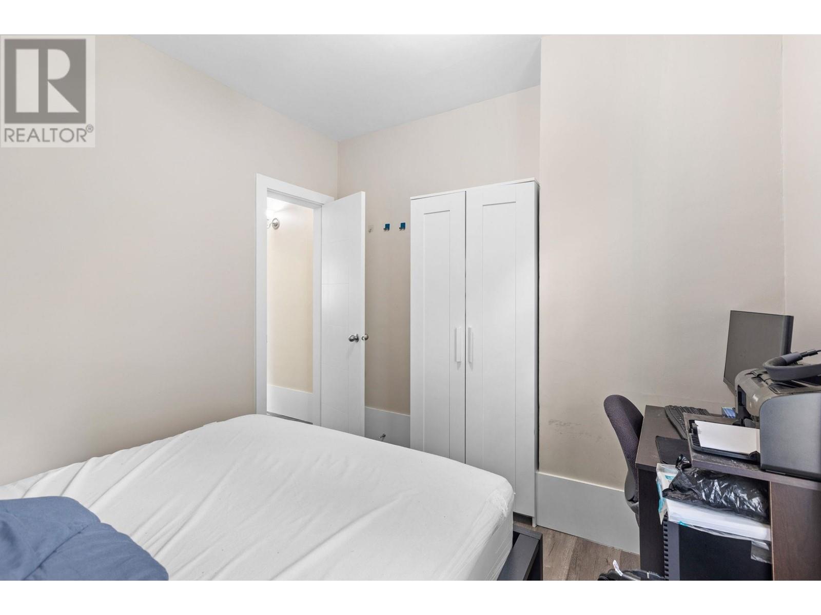 2013 Marine Way, New Westminster, British Columbia  V3M 2H2 - Photo 18 - R3010489