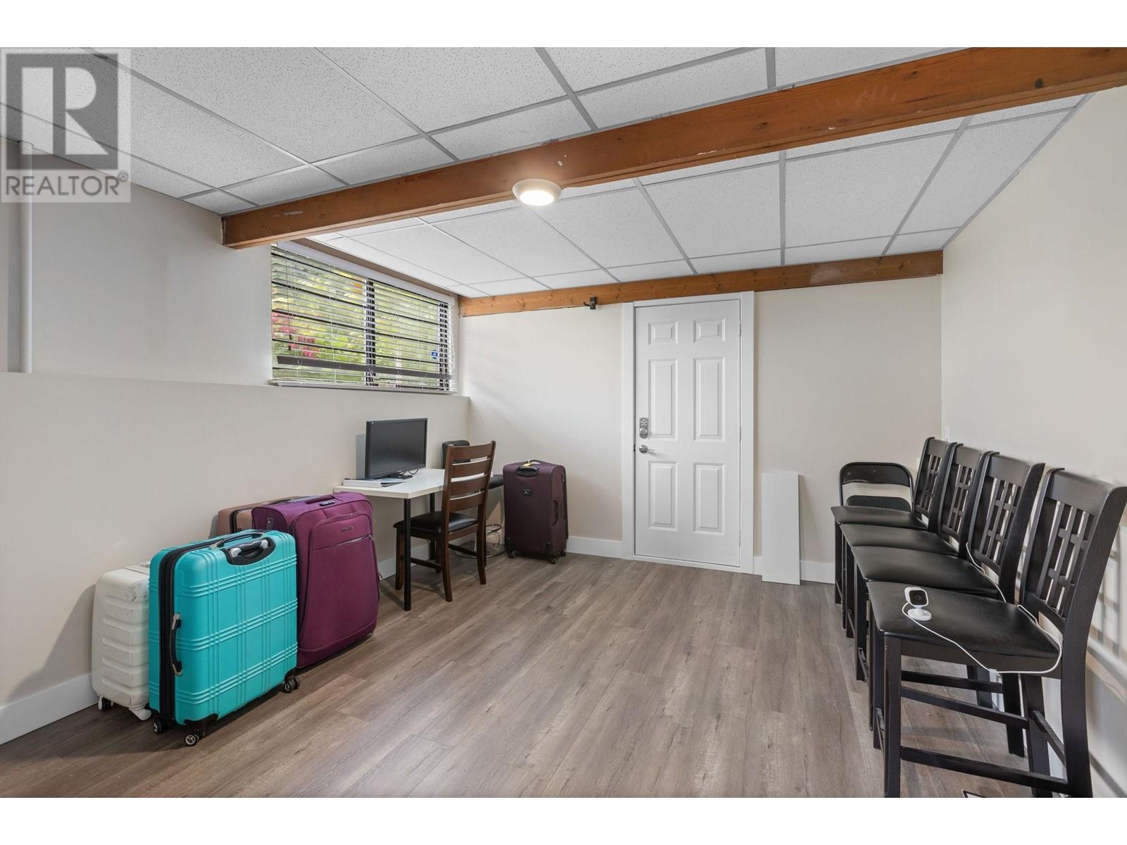 2013 Marine Way, New Westminster, British Columbia  V3M 2H2 - Photo 25 - R3010489