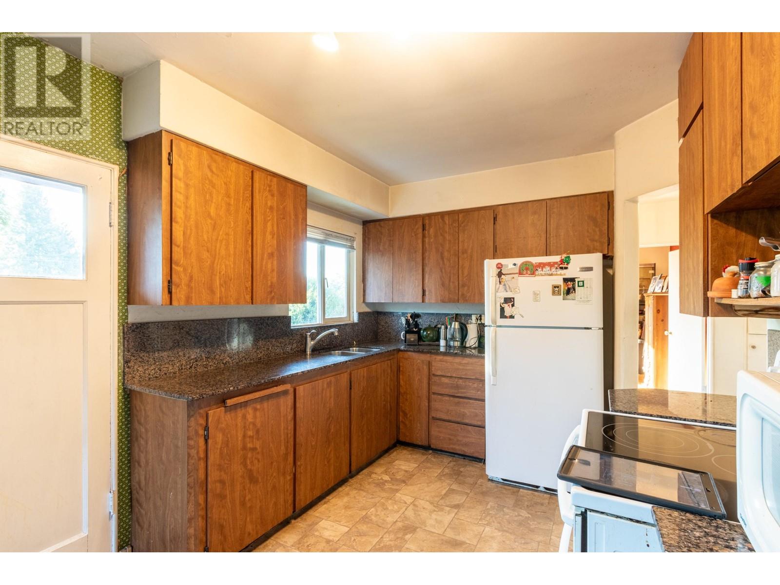 6230 Buchanan Street, Burnaby, British Columbia  V5B 2S5 - Photo 13 - R3010498