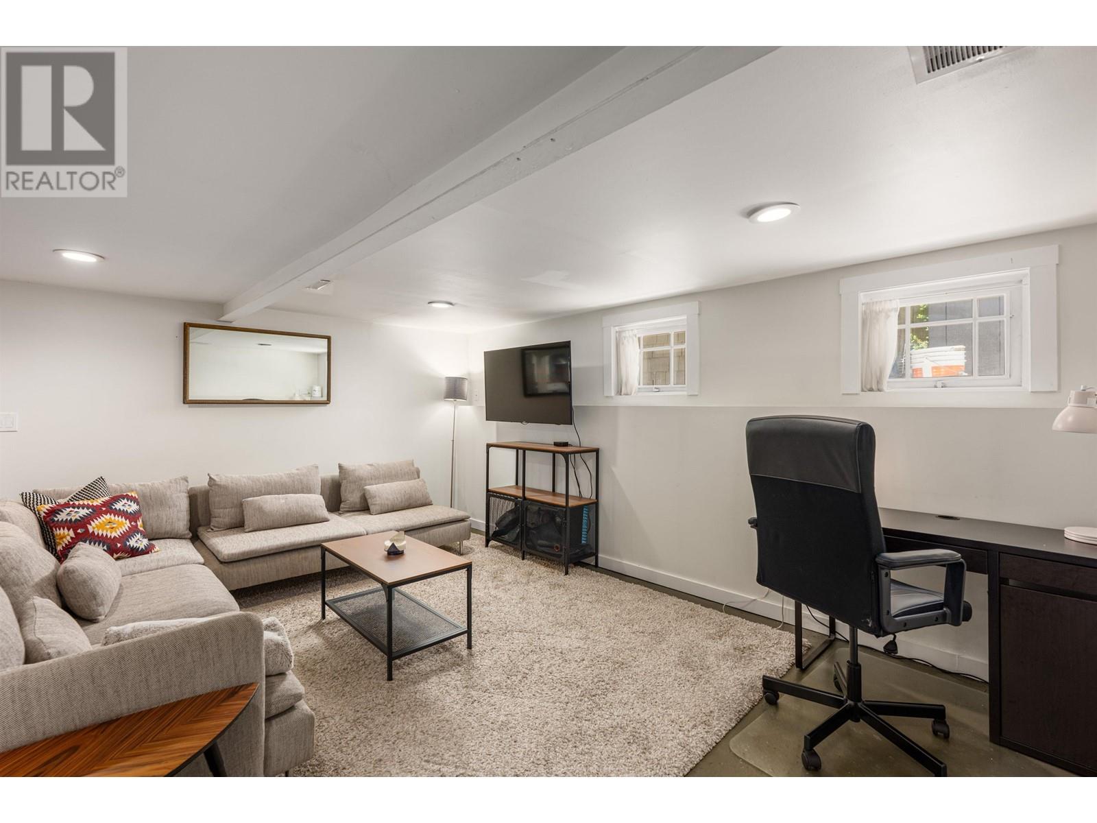 301 Fourth Avenue, New Westminster, British Columbia  V3L 1N8 - Photo 29 - R3010513