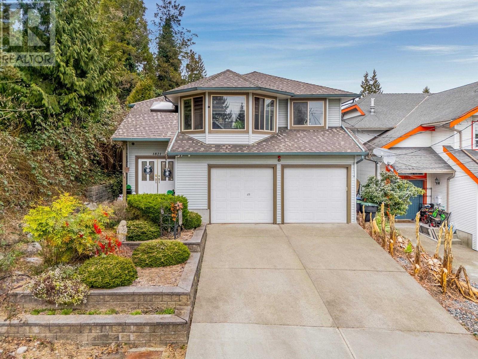 1821 HARBOUR STREET, Port Coquitlam, British Columbia