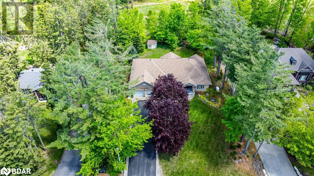 Property at 9 FAIRWAY Court image 3