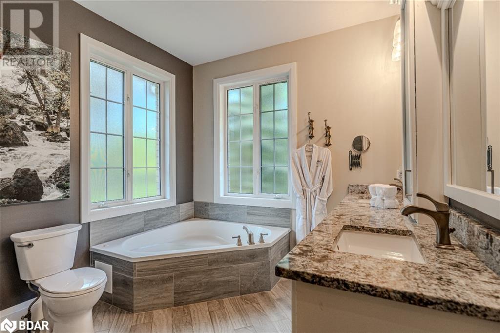 9 Fairway Court, Oro-Medonte, Ontario  L0L 2L0 - Photo 14 - 40734364