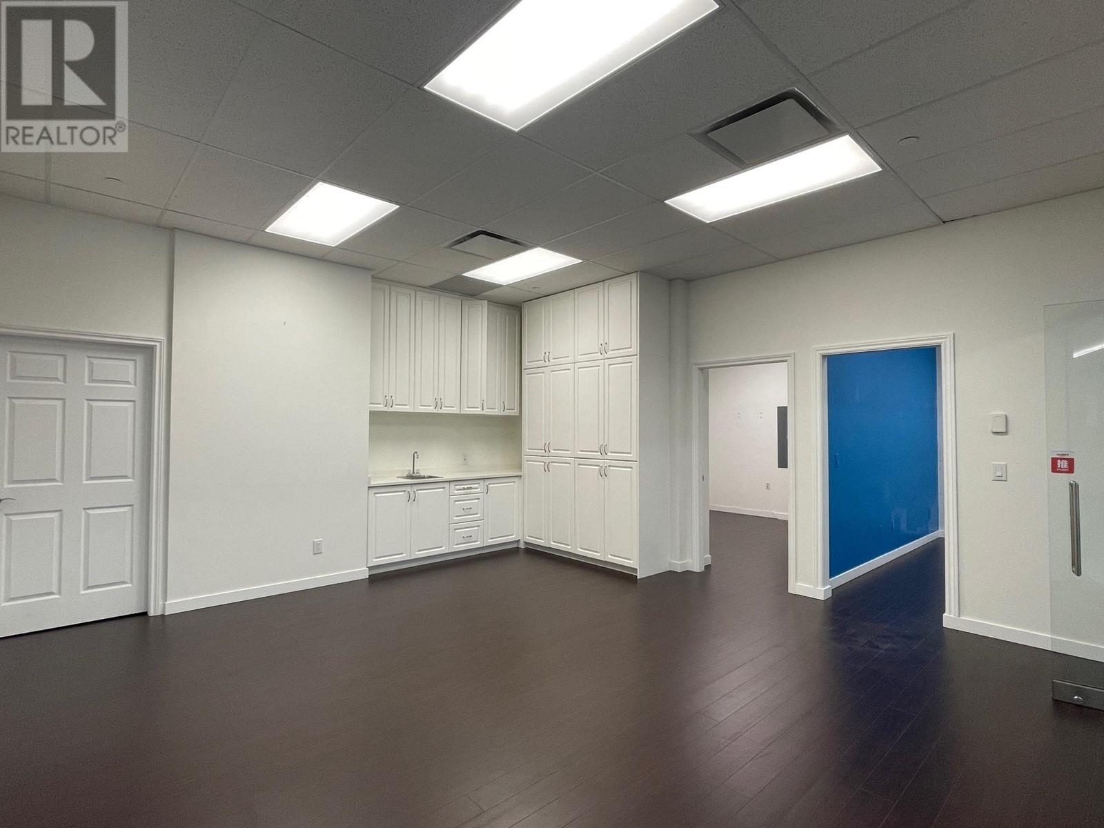 3035/3030/3025 4000 NO. 3 ROAD, Richmond, British Columbia