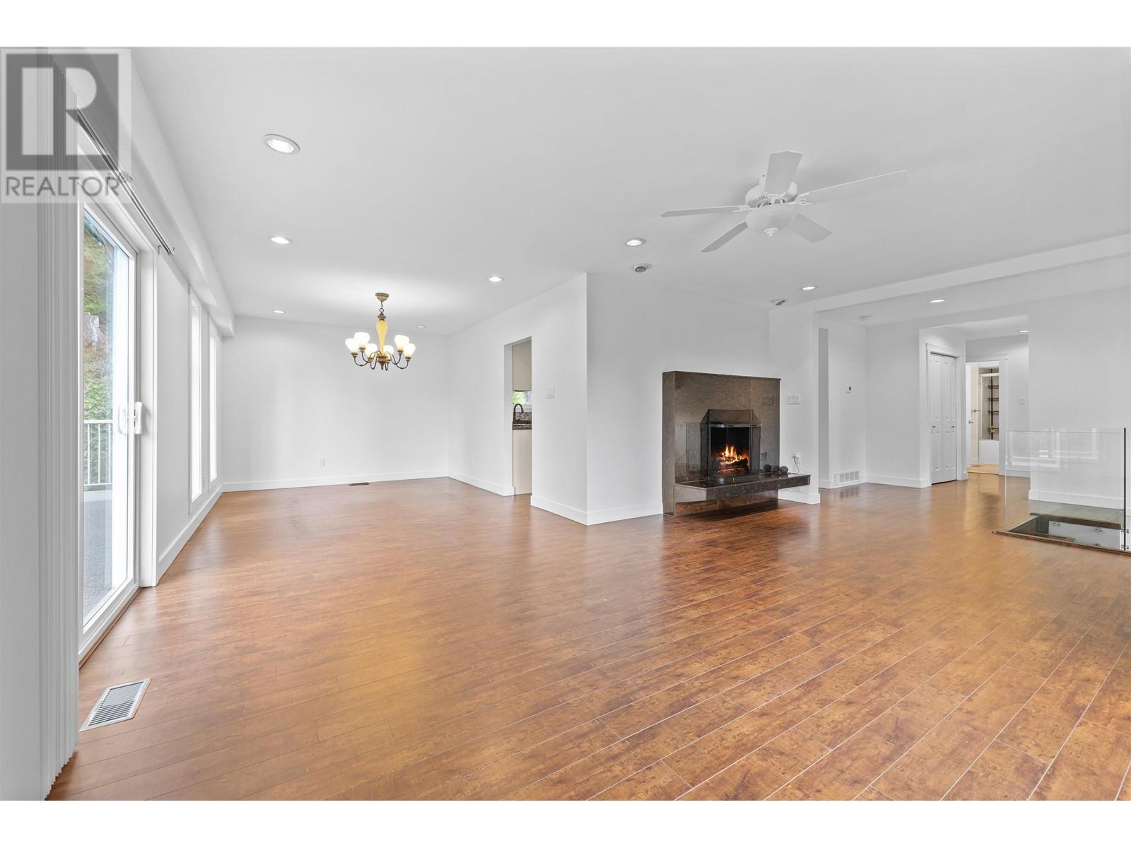 3849 Bayridge Avenue, West Vancouver, British Columbia  V7V 3J3 - Photo 6 - R3009807