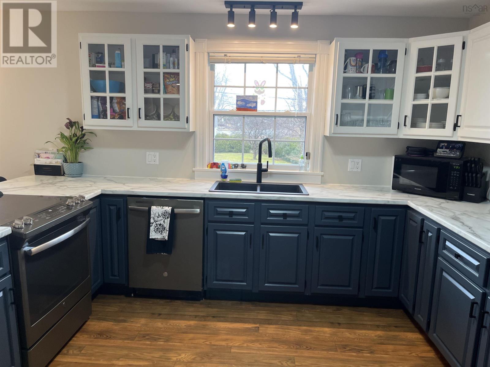 3294 Highway 3, Barrington Passage, Nova Scotia  B0W 1G0 - Photo 23 - 202507145