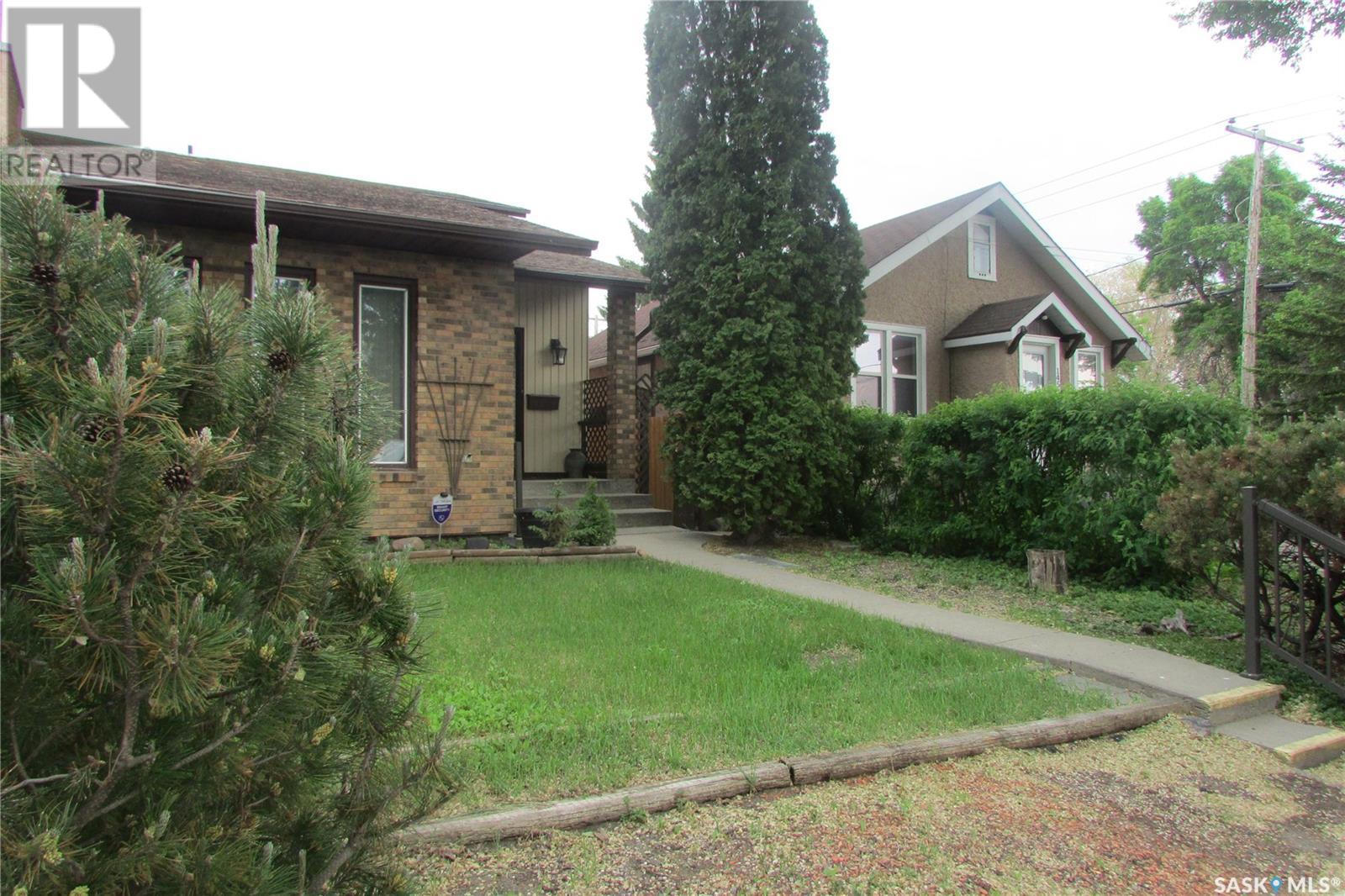 1451 Grace Street, Regina, Saskatchewan  S4T 5N1 - Photo 2 - SK008125
