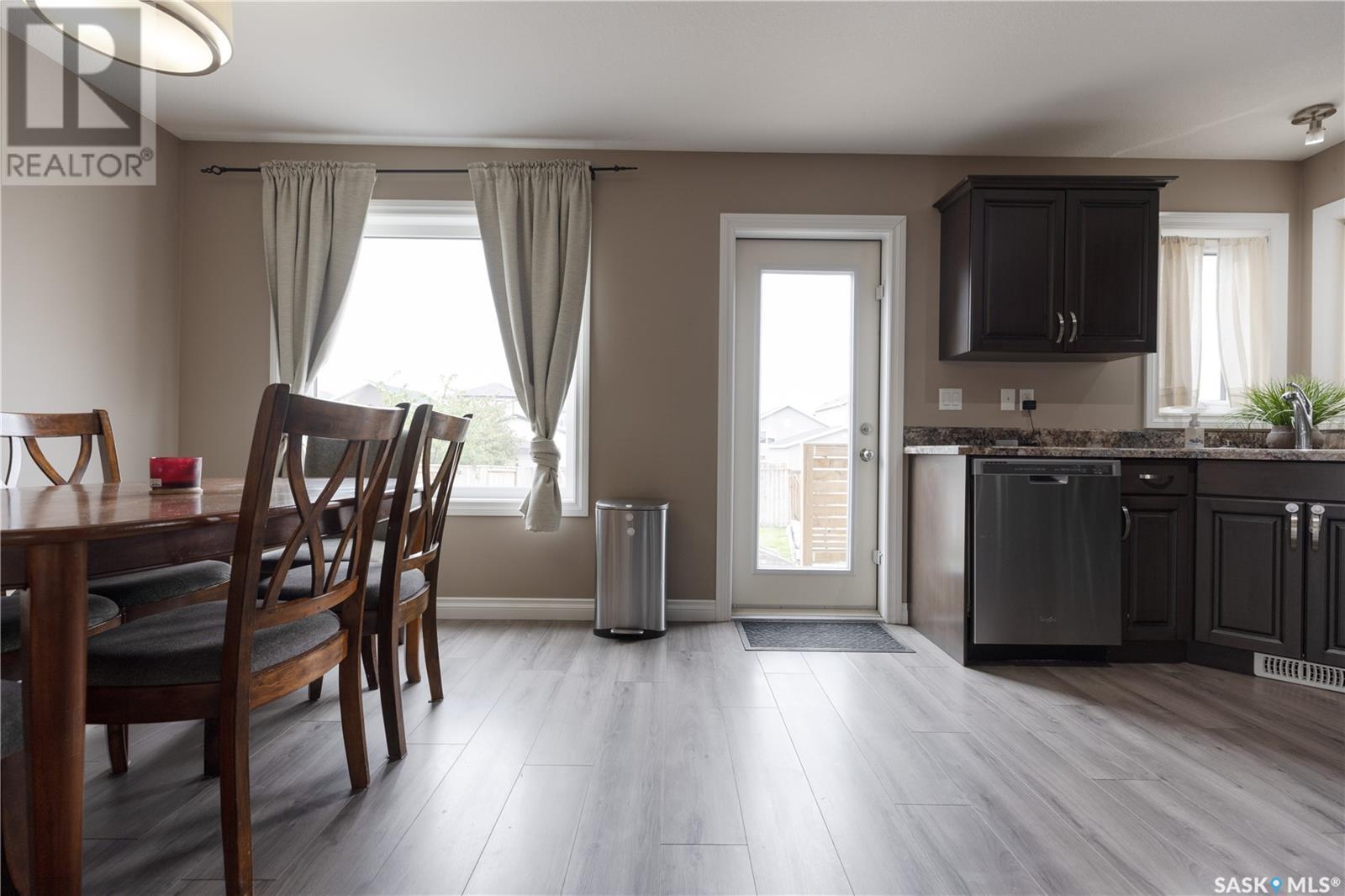 238 Kloppenburg Way, Saskatoon, Saskatchewan  S7W 0N6 - Photo 15 - SK008114
