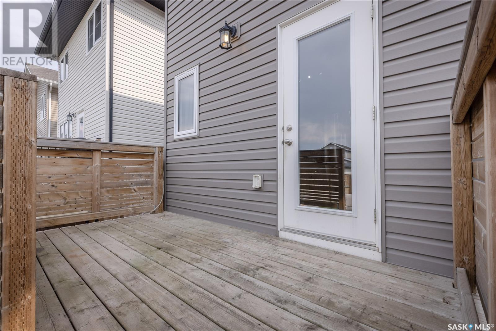 238 Kloppenburg Way, Saskatoon, Saskatchewan  S7W 0N6 - Photo 39 - SK008114
