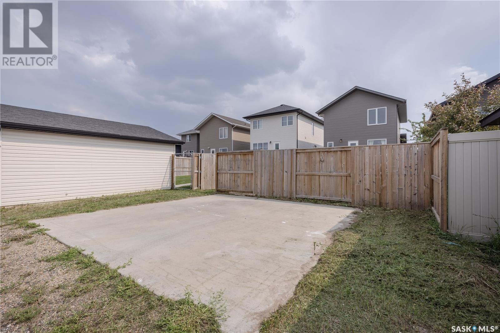 238 Kloppenburg Way, Saskatoon, Saskatchewan  S7W 0N6 - Photo 41 - SK008114