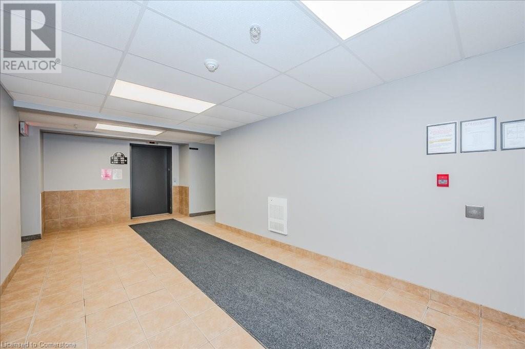 Property at 41 GOODWIN Drive Unit# 202 image 4