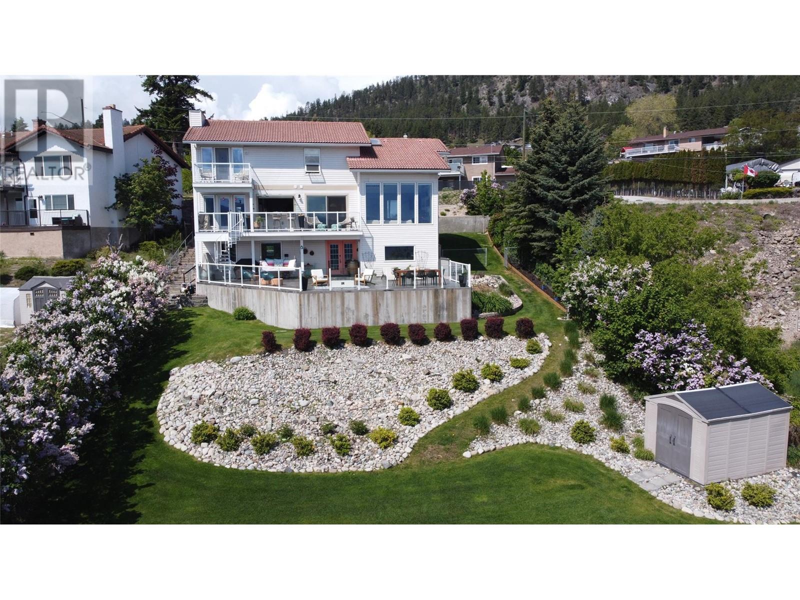 6057 Ellison Avenue, Peachland, British Columbia  V0H 1X4 - Photo 3 - 10350510