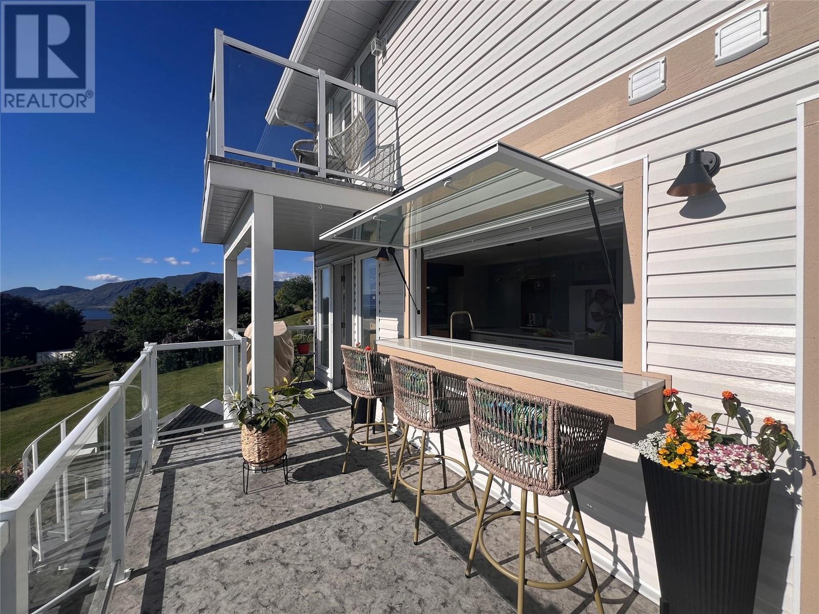 6057 Ellison Avenue, Peachland, British Columbia  V0H 1X4 - Photo 9 - 10350510