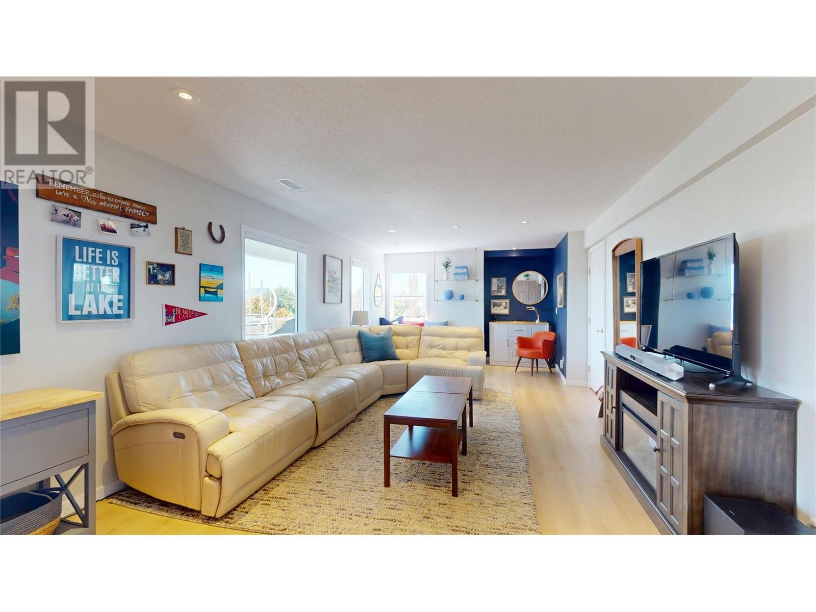 6057 Ellison Avenue, Peachland, British Columbia  V0H 1X4 - Photo 50 - 10350510
