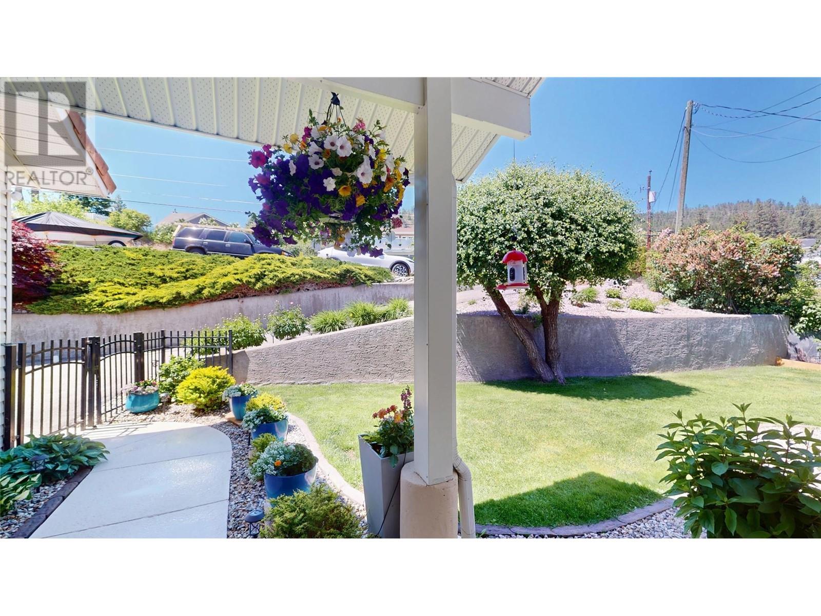 6057 Ellison Avenue, Peachland, British Columbia  V0H 1X4 - Photo 32 - 10350510