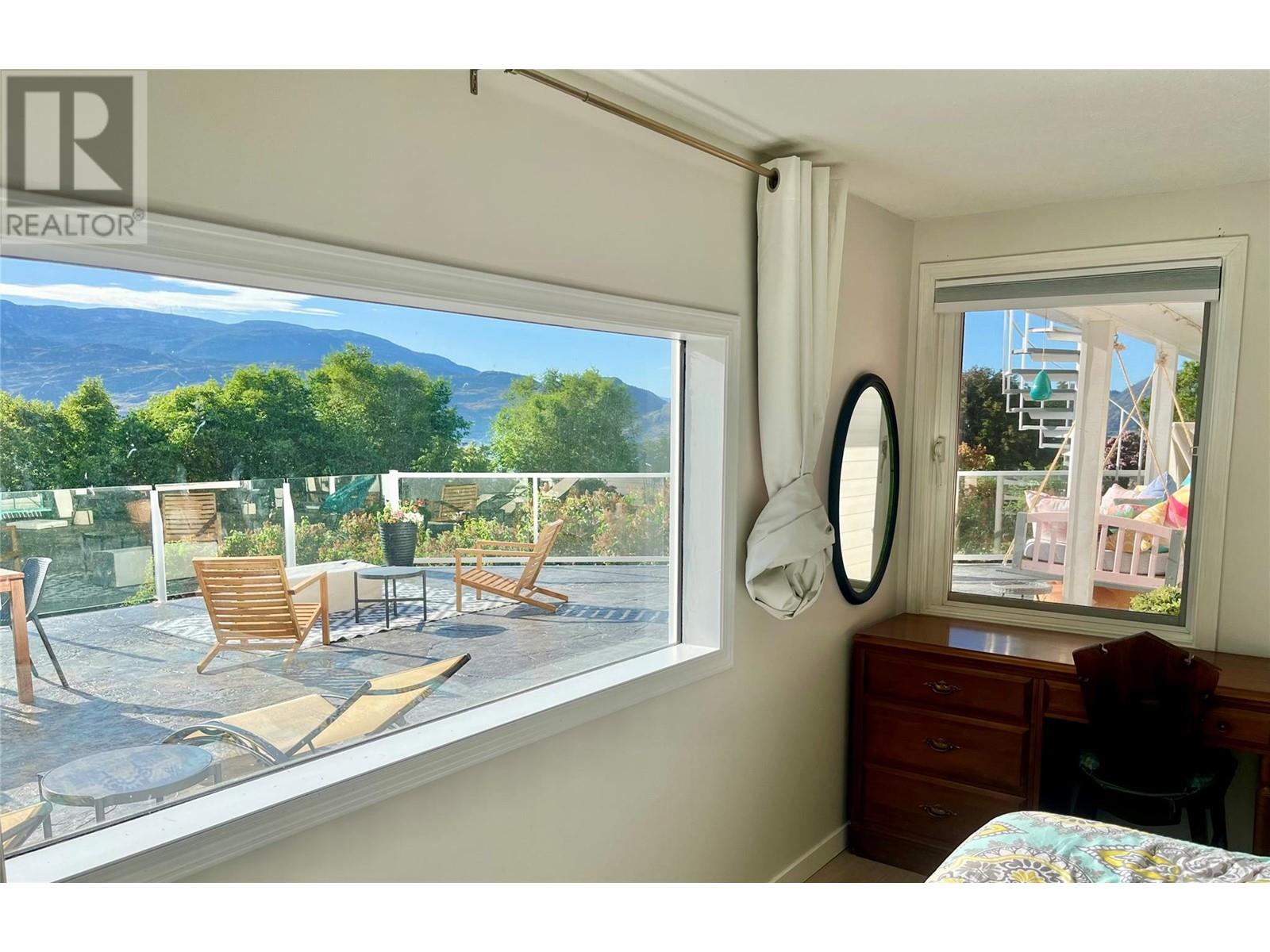 6057 Ellison Avenue, Peachland, British Columbia  V0H 1X4 - Photo 54 - 10350510
