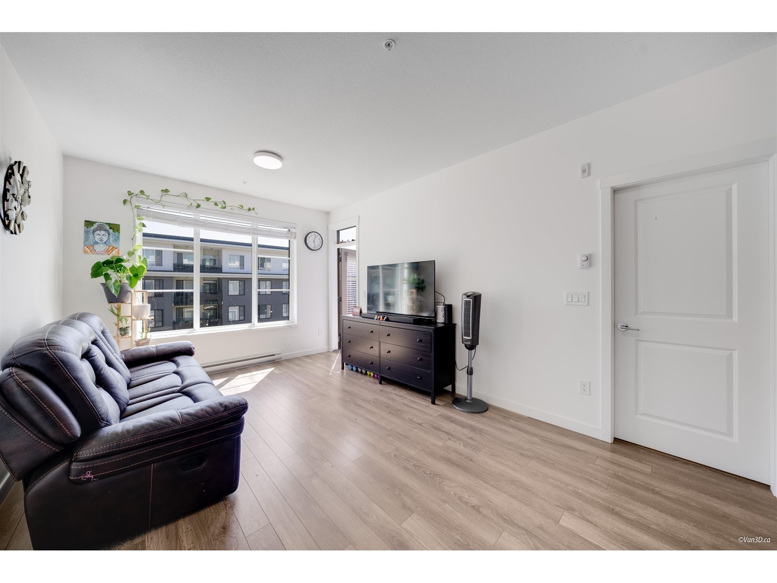 418 15825 85 Avenue, Surrey, British Columbia  V4N 6W9 - Photo 3 - R2998439