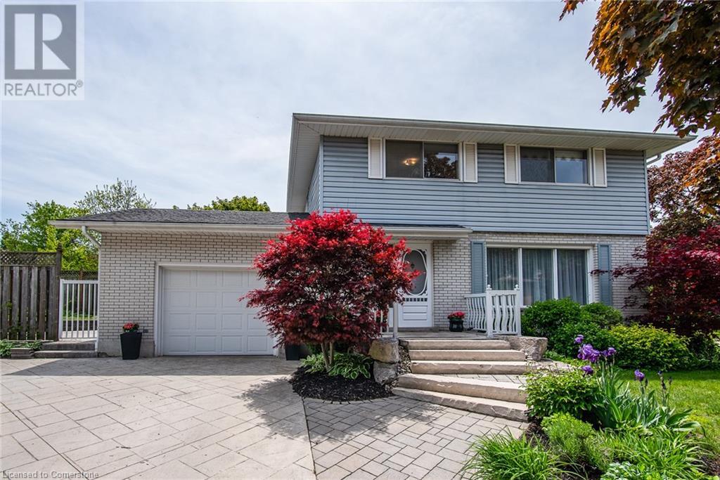 31 Carwood Crescent, Kitchener, Ontario  N2G 3C6 - Photo 1 - 40734648