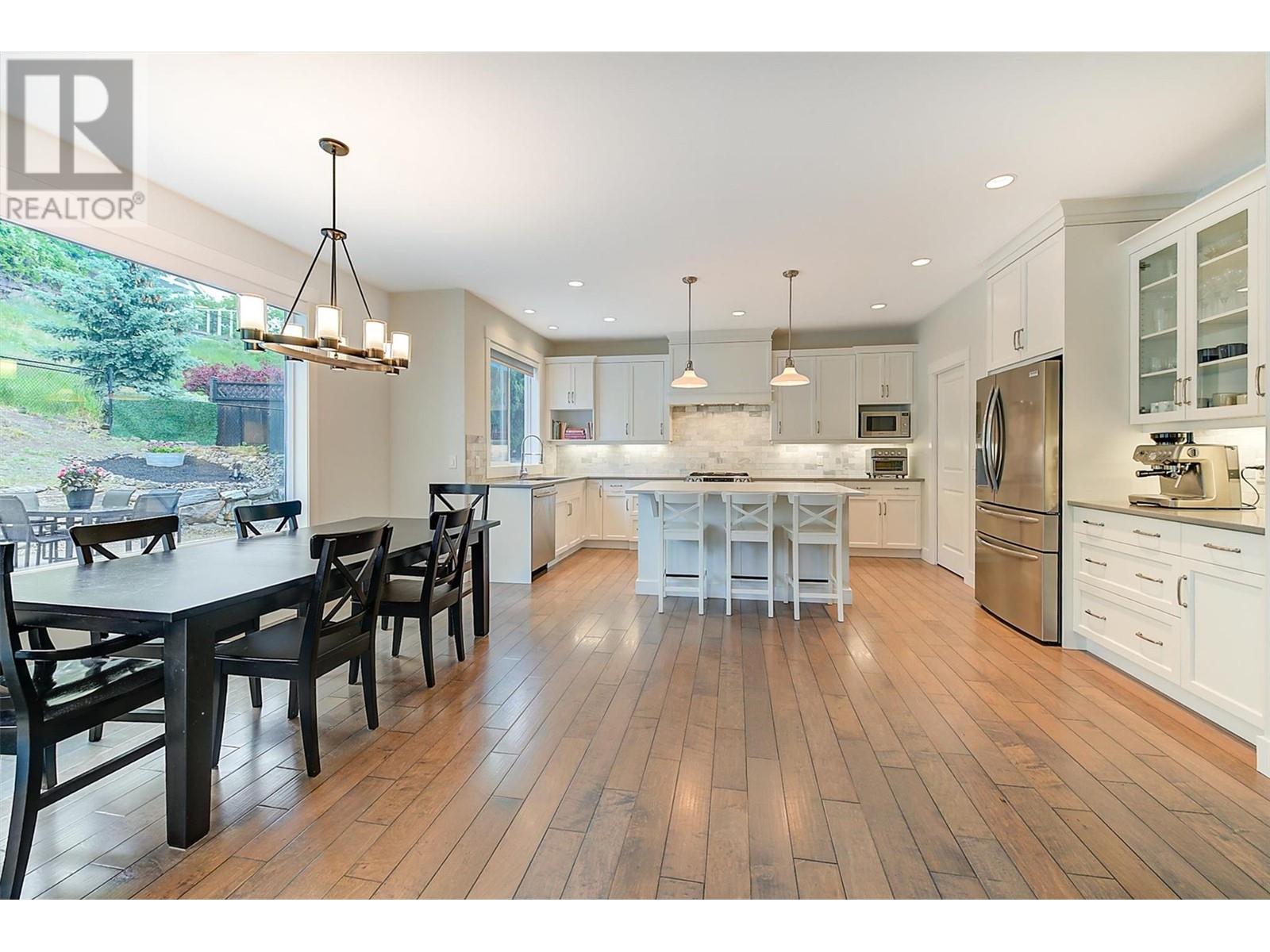 122 Lost Creek Court, Kelowna, British Columbia  V1V 3B6 - Photo 11 - 10347983
