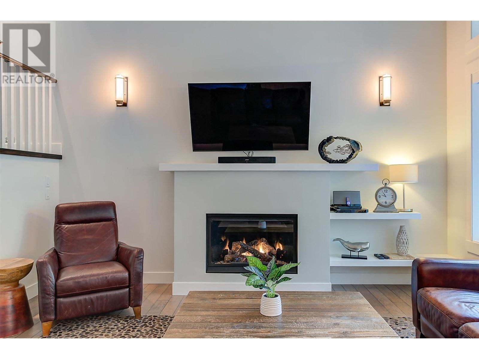 122 Lost Creek Court, Kelowna, British Columbia  V1V 3B6 - Photo 8 - 10347983
