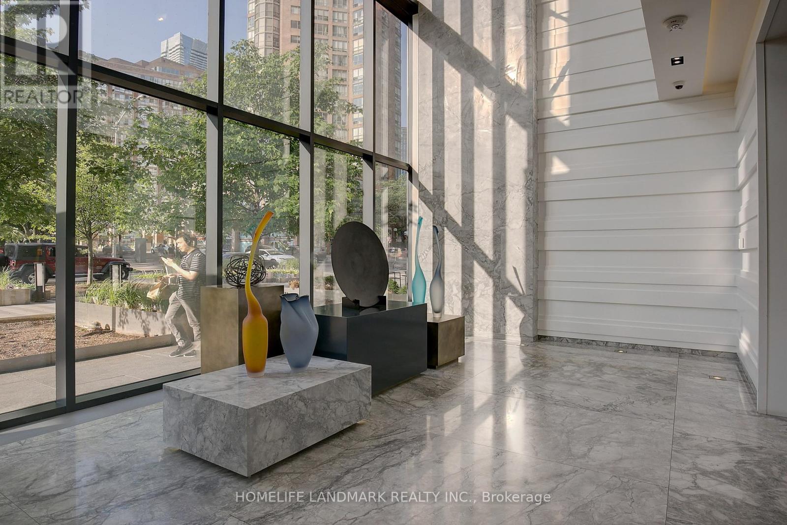 508 - 57 St Joseph Street, Toronto, Ontario  M5S 0C5 - Photo 3 - C12117773