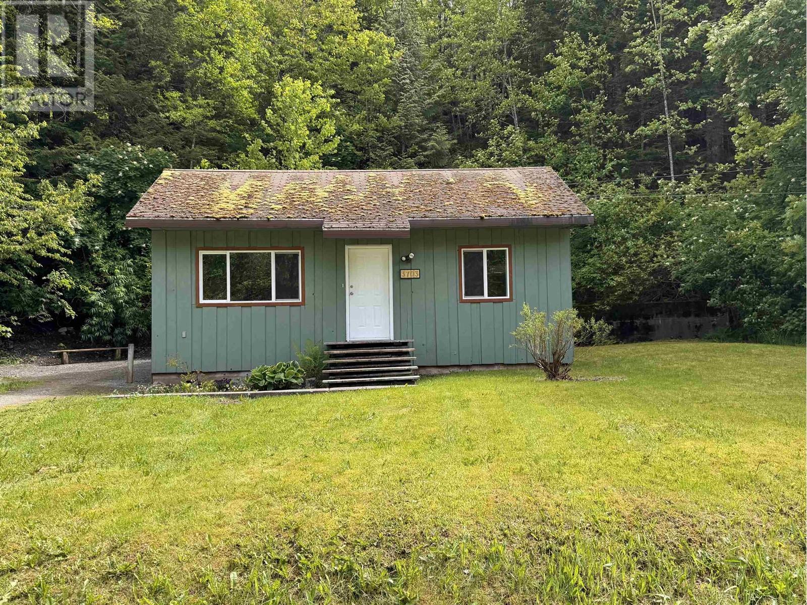 3703 Muller Avenue, Terrace, British Columbia  V8G 3T7 - Photo 1 - R3010451