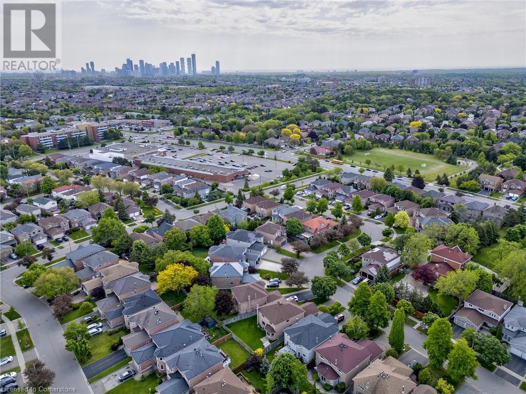 1605 Wintergrove Gardens, Mississauga, Ontario  L5M 3Z9 - Photo 45 - 40736745