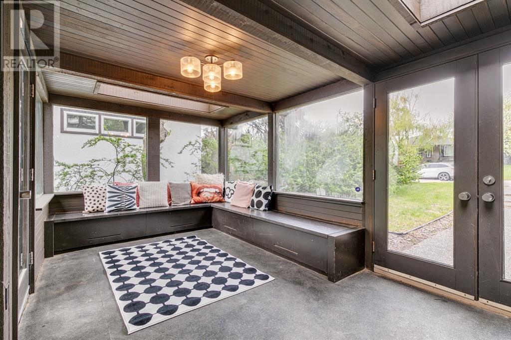 Property at 1222 18 Street NW image 4