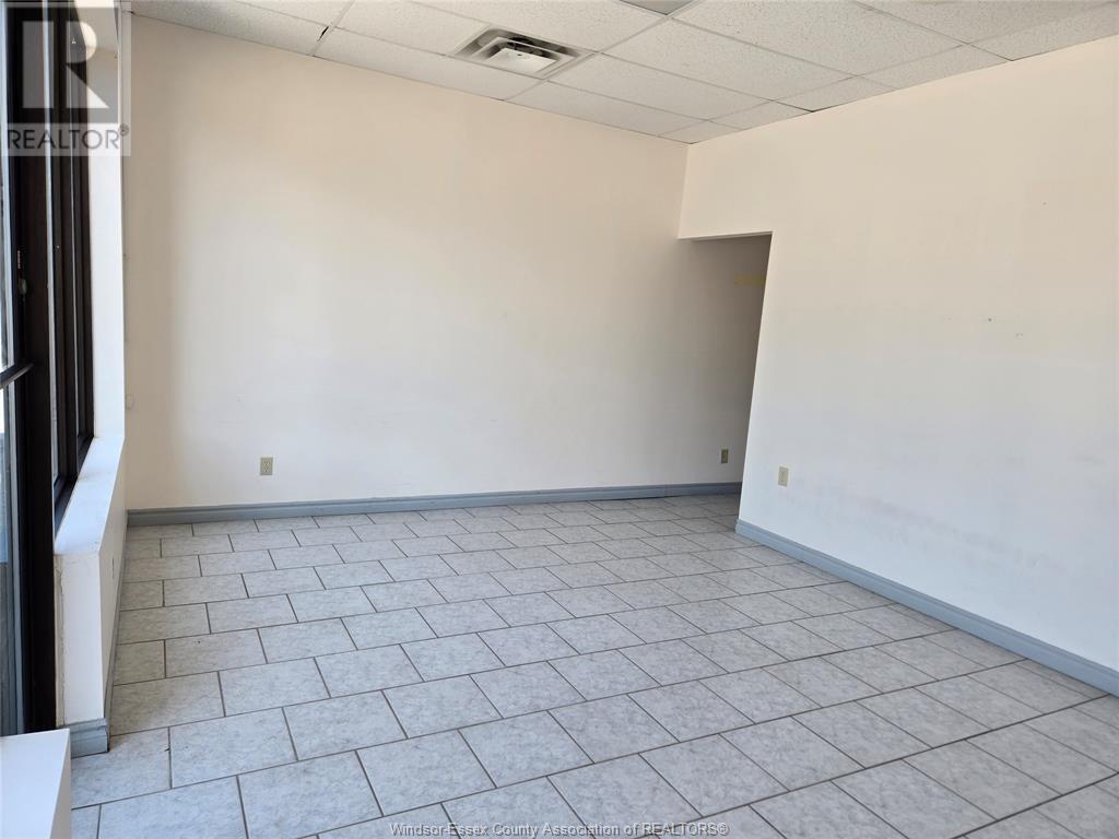 3875 Tecumseh Unit# Unit 1, Windsor, Ontario  N8W 1T1 - Photo 4 - 25013972