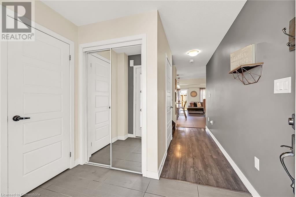 18 Scarletwood Street, Stoney Creek, Ontario  L8J 0K8 - Photo 6 - 40736161